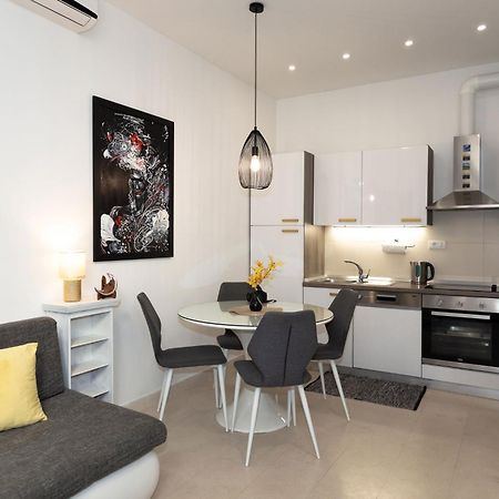 Moon Apartment Сплит Экстерьер фото